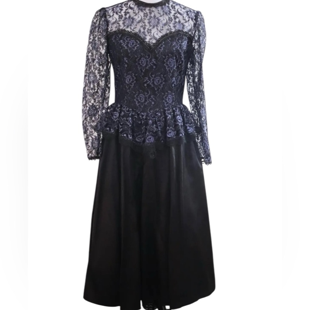 Vintage 1980s Gunne Sax Jessica McClintock Black Navy Lace Gothic Dress 7